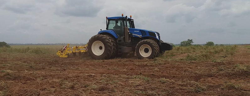 décompacteur agricole Bednar Terraland pour la préparation des sols